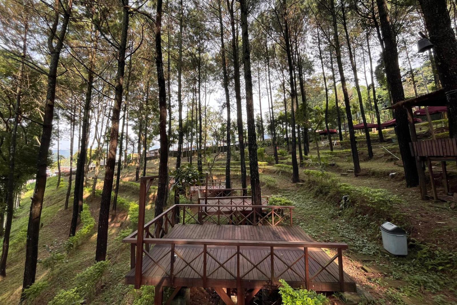 Alas Pacet By Twospaces, Mojokerto Eksteriør billede