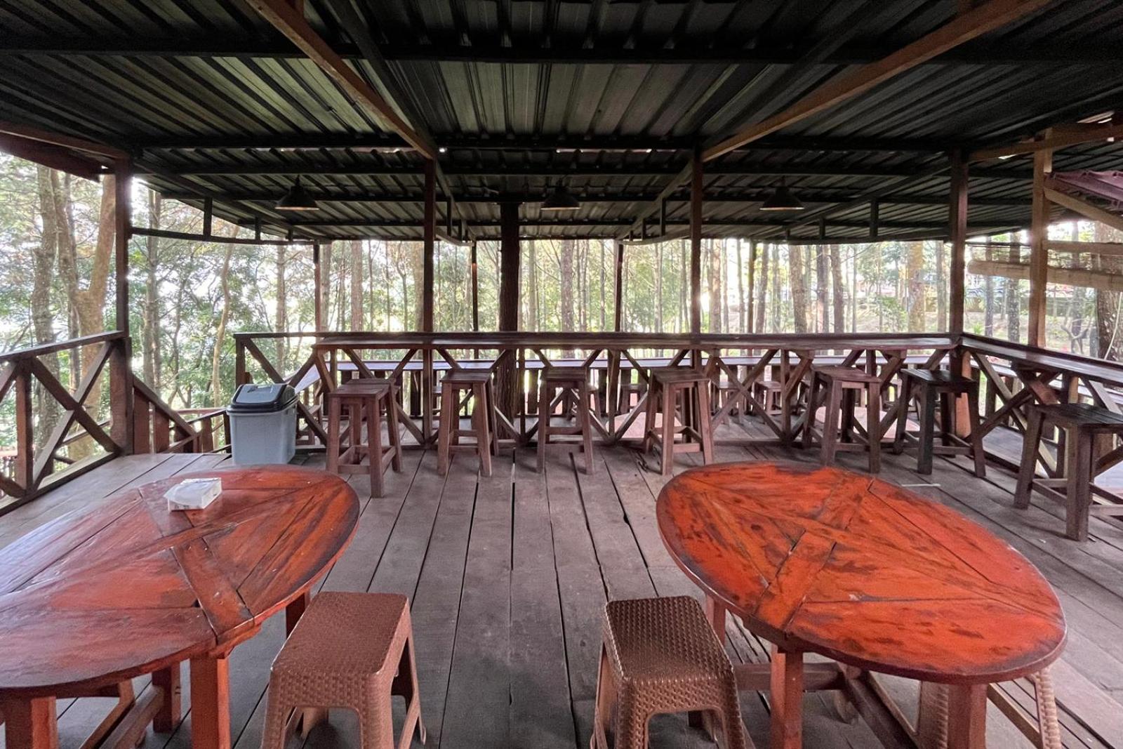 Alas Pacet By Twospaces, Mojokerto Eksteriør billede